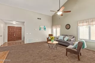 Photo #6: 6419018 Listing