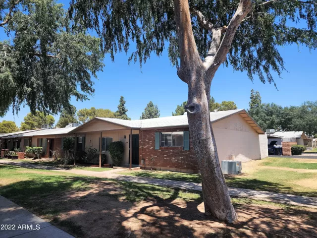 MLS: 6419085 Condo For Sale