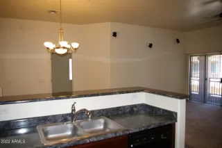 Photo #3: 6419147 Listing