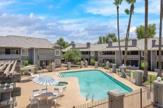 Photo #3: 6419159 Listing