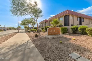 Photo #2: 6419273 Listing 