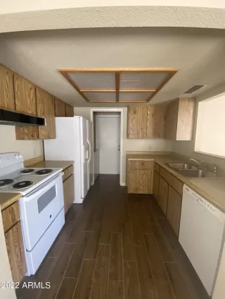Photo #4: 6419285 Listing 