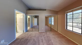 Photo #4: 6419313 Listing