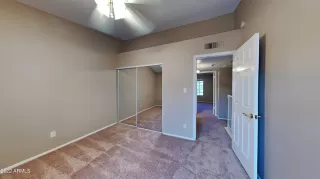 Photo #6: 6419313 Listing