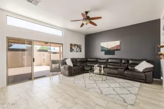 Photo #3: 6419331 Listing 