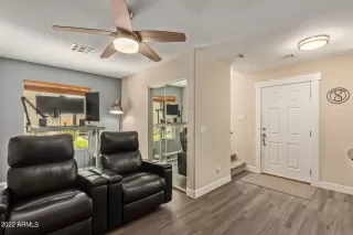 Photo #4: 6419403 Listing