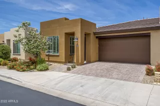 Photo #6: 6419607 Listing