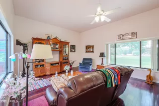 Photo #3: 6419668 Listing