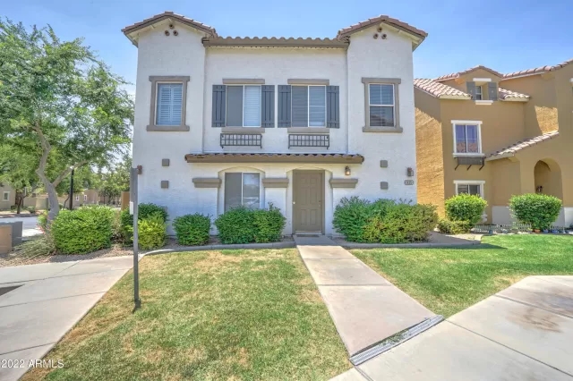 MLS: 6419889 Condo For Sale