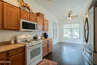 Photo #3: 6419928 Listing 