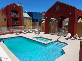 Photo #3: 6420071 Listing