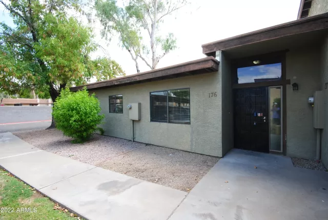 MLS: 6420097 Condo For Sale