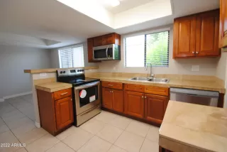 Photo #4: 6420097 Listing