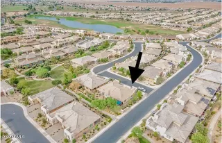 Photo #5: 6420153 Listing