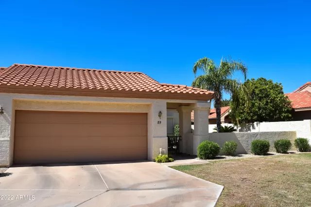 MLS: 6420264 Condo For Sale