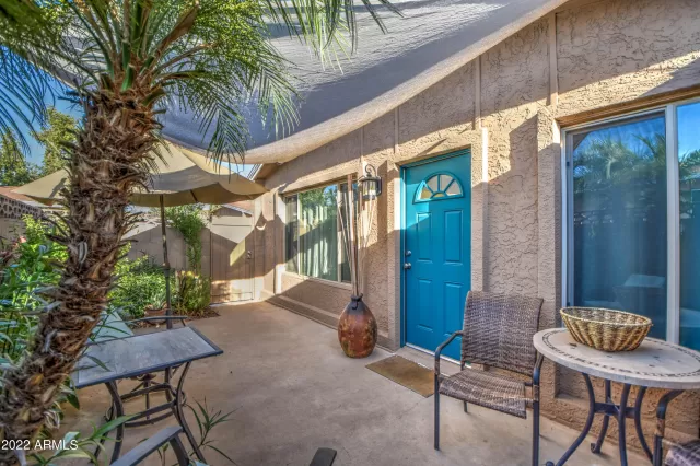 MLS: 6420361 Condo For Sale