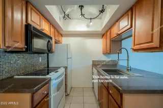 Photo #3: 6420506 Listing