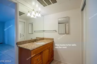 Photo #5: 6420506 Listing