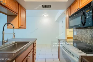 Photo #6: 6420506 Listing