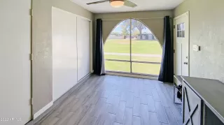 Photo #4: 6420750 Listing