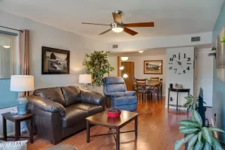 Photo #4: 6420771 Listing