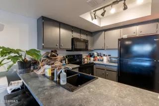 Photo #6: 6421204 Listing 