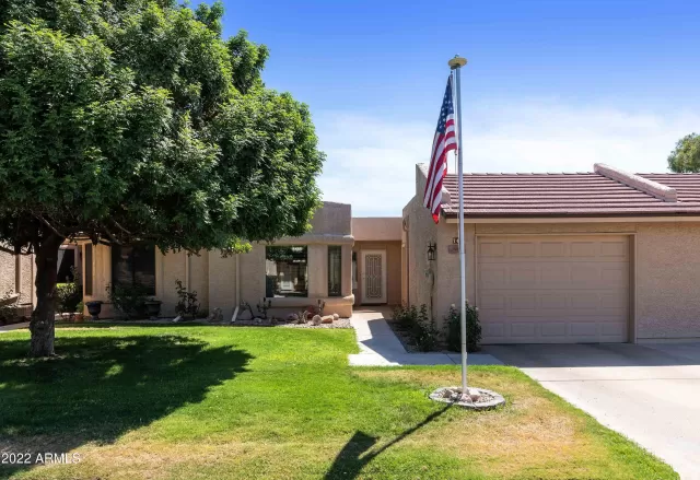MLS: 6421321 Condo For Sale