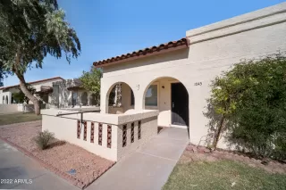 Photo #3: 6421602 Listing