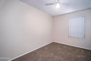 Photo #5: 6421602 Listing