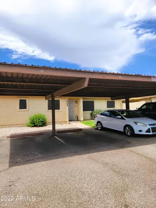 Photo #4: 6421758 Listing