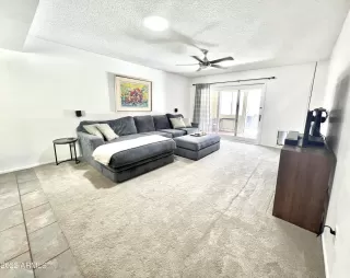 Photo #2: 6421822 Listing 