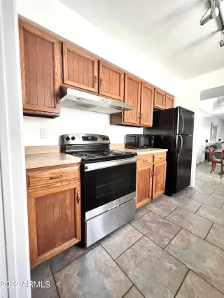 Photo #6: 6421822 Listing 