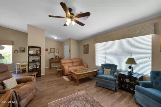 Photo #4: 6421831 Listing 