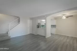 Photo #2: 6422228 Listing 