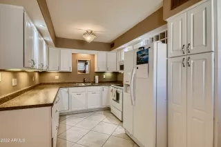 Photo #2: 6422252 Listing 