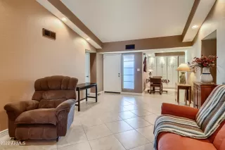 Photo #6: 6422252 Listing 