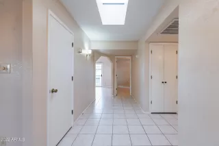 Photo #3: 6422259 Listing