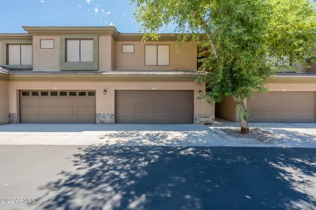 MLS: 6422584 Condo For Sale