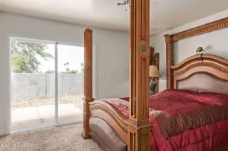 Photo #5: 6422993 Listing