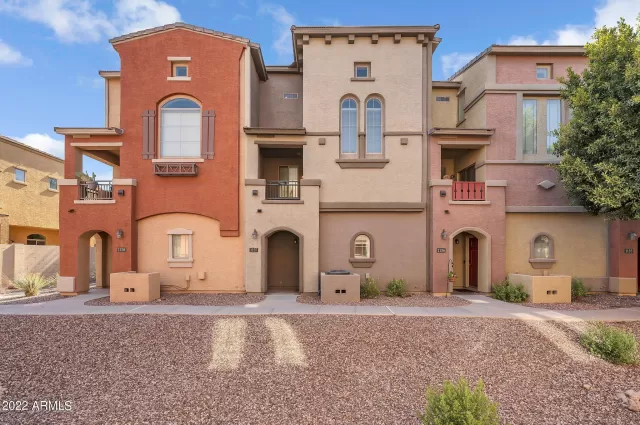 MLS: 6423009 Condo For Sale