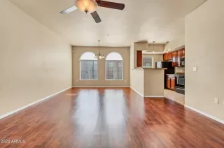 Photo #2: 6423009 Listing 