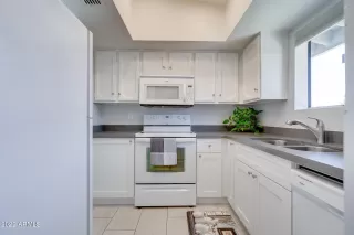 Photo #5: 6423071 Listing 