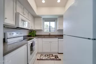 Photo #6: 6423071 Listing 