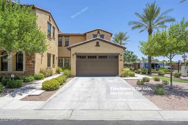 MLS: 6423282 Condo For Sale