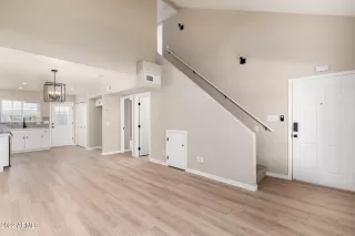 Photo #1: 6423435 Listing