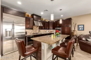 Photo #3: 6423651 Listing 