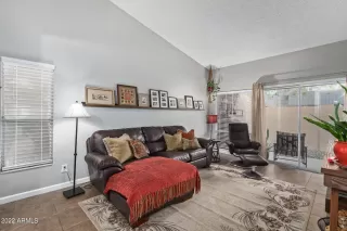 Photo #4: 6423820 Listing 