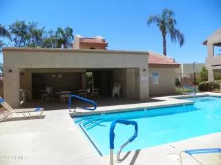Photo #2: 6423823 Listing