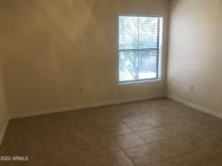 Photo #4: 6423840 Listing