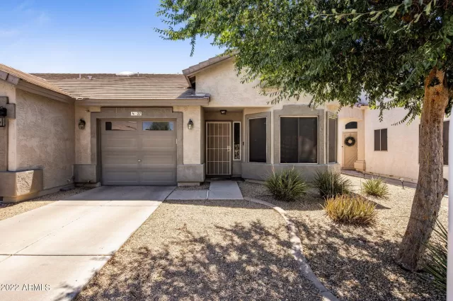 MLS: 6423968 Condo For Sale